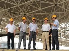 南京市副市長劉以安調(diào)研南京建工集團(tuán)青奧體育公園項(xiàng)目