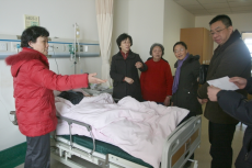 南京市住建委領(lǐng)導(dǎo)慰問(wèn)并探望集團(tuán)離休老干部